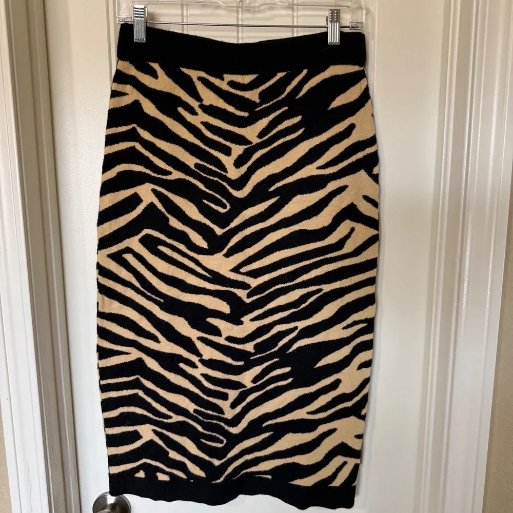 Halogen Zebra Print Knit Midi Pencil Skirt‎ Black Tan Size S
